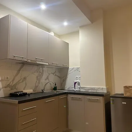 Kinfeels' Downtown Apartmán *